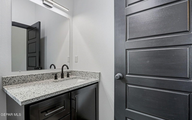 1373 THAR DESERT Drive, Chaparral, NM 88081, 4 Habitaciones Habitaciones , ,1 BañoBaños,Residential,En Venta,1373 THAR DESERT Drive,0,939581