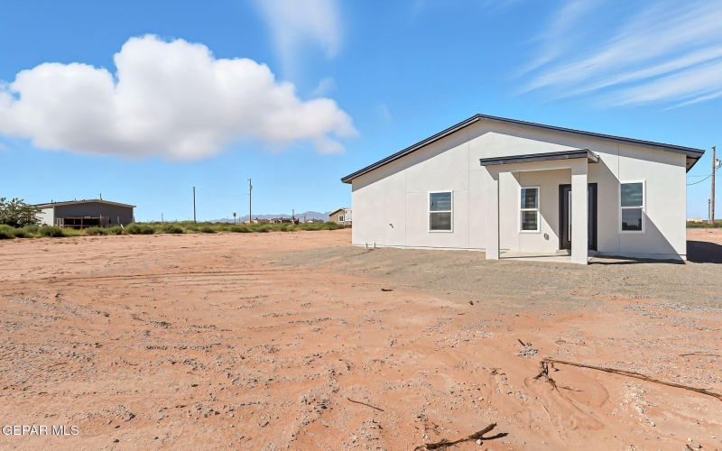 1373 THAR DESERT Drive, Chaparral, NM 88081, 4 Habitaciones Habitaciones , ,1 BañoBaños,Residential,En Venta,1373 THAR DESERT Drive,0,939581