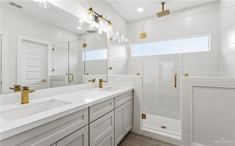 2909 Dhalia Drive, San Juan, TX 78589, 3 Bedrooms Bedrooms, ,3 BathroomsBathrooms,Residential,For Sale,2909 Dhalia Drive,0,497623