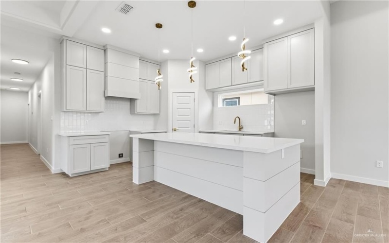 2909 Dhalia Drive, San Juan, TX 78589, 3 Bedrooms Bedrooms, ,3 BathroomsBathrooms,Residential,For Sale,2909 Dhalia Drive,0,497623