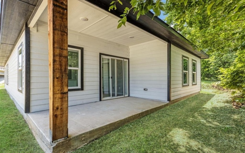 1609 E Bluff Street, Fort Worth, TX 76102, 3 Habitaciones Habitaciones , ,2 BañosBaños,Residential,En Venta,1609 E Bluff Street,0,20965874