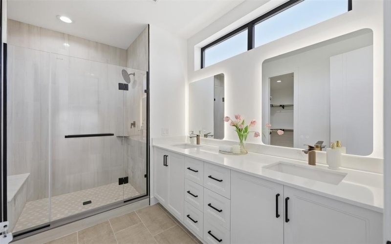 2631 Kirby Street #102, Dallas, TX 75204, 2 Habitaciones Habitaciones , ,2 BañosBaños,Residential,En Venta,2631 Kirby Street,0,21173074