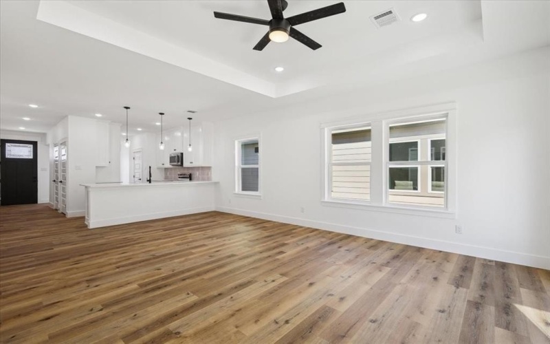 3058 Hardy Street, Fort Worth, TX 76106, 4 Habitaciones Habitaciones , ,2 BañosBaños,Residential,En Venta,3058 Hardy Street,0,21189518