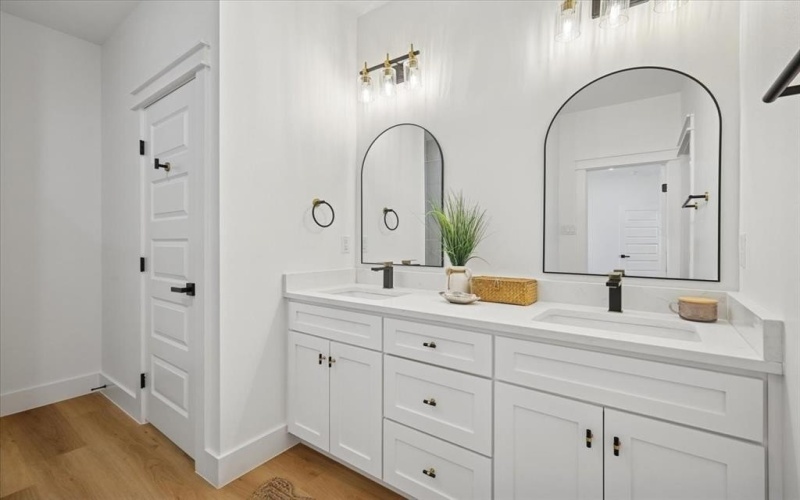 3060 Hardy Street, Fort Worth, TX 76106, 4 Habitaciones Habitaciones , ,2 BañosBaños,Residential,En Venta,3060 Hardy Street,0,21189609