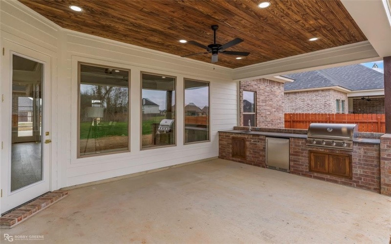 509 Cocodrie Drive, Bossier City, LA 71112, 4 Habitaciones Habitaciones , ,3 BañosBaños,Residential,En Venta,509 Cocodrie Drive,0,21191070