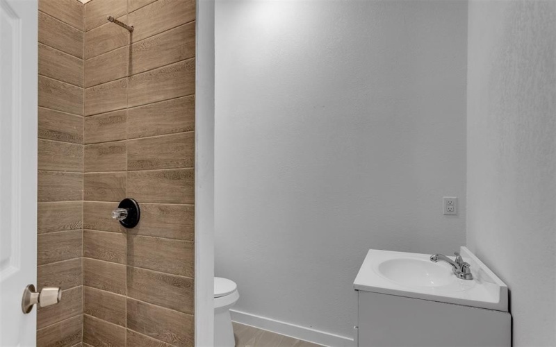 1804 Tammy Street, Hawk Cove, TX 75474, 3 Bedrooms Bedrooms, ,2 BathroomsBathrooms,Residential,For Sale,1804 Tammy Street,0,21193539