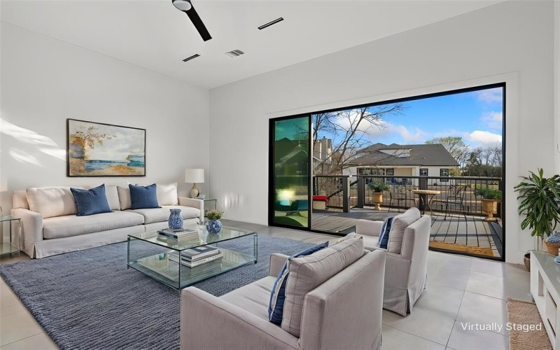 1022 Bow Street, Rockwall, TX 75087, 4 Habitaciones Habitaciones , ,5 BañosBaños,Residential,En Venta,1022 Bow Street,0,21194374