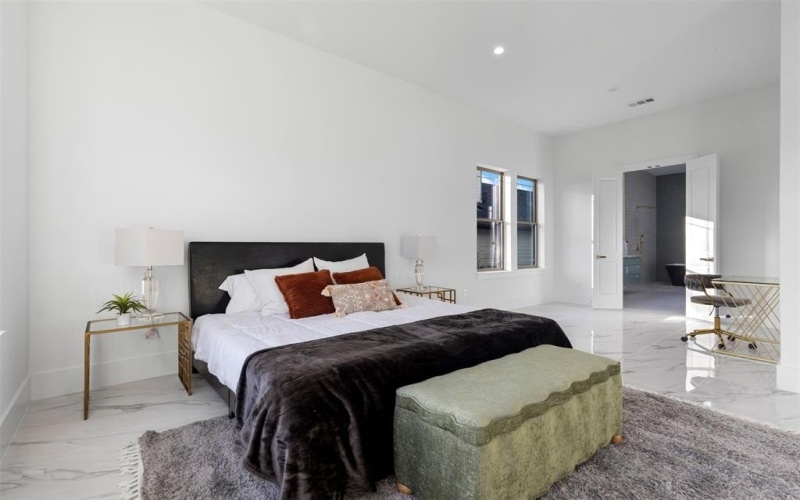 1022 Bow Street, Rockwall, TX 75087, 4 Habitaciones Habitaciones , ,5 BañosBaños,Residential,En Venta,1022 Bow Street,0,21194374