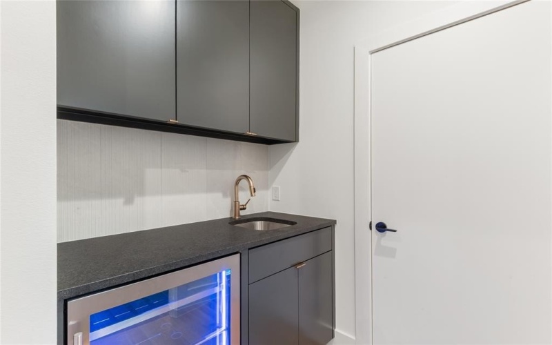 4307 Camden Avenue, Dallas, TX 75206, 5 Habitaciones Habitaciones , ,6 BañosBaños,Residential,En Venta,4307 Camden Avenue,0,21194654