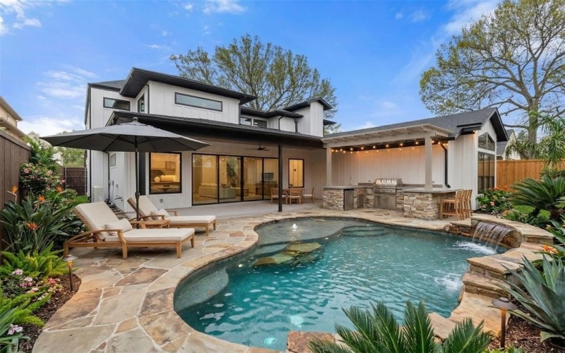 4307 Camden Avenue, Dallas, TX 75206, 5 Habitaciones Habitaciones , ,6 BañosBaños,Residential,En Venta,4307 Camden Avenue,0,21194654