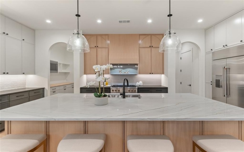 4307 Camden Avenue, Dallas, TX 75206, 5 Habitaciones Habitaciones , ,6 BañosBaños,Residential,En Venta,4307 Camden Avenue,0,21194654