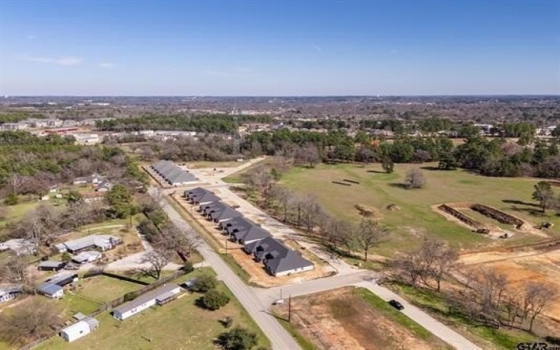 14151 County Road 192, Tyler, TX 75703, 20 Habitaciones Habitaciones , ,15 BañosBaños,Residential Multi Family,En Venta,14151 County Road 192,0,21200719