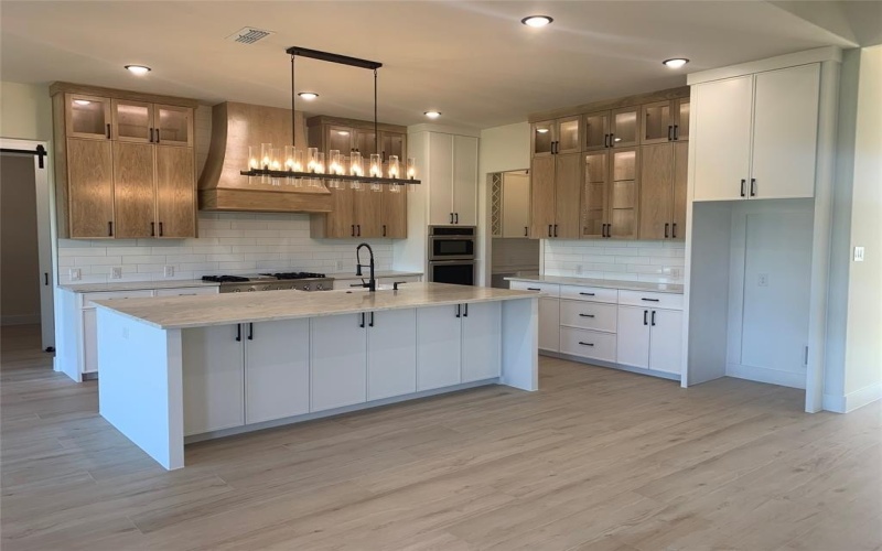 325 Soto Drive, Celeste, TX 75423, 4 Bedrooms Bedrooms, ,3 BathroomsBathrooms,Residential,For Sale,325 Soto Drive,0,21200776