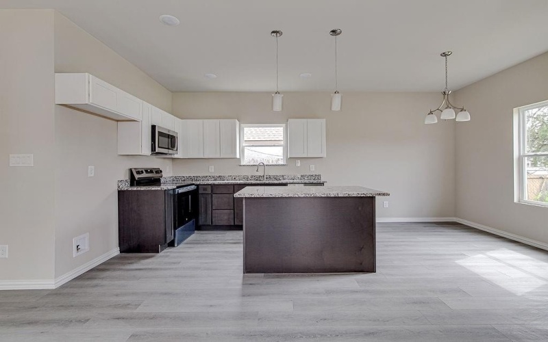 1005 E Tucker Street, Fort Worth, TX 76104, 3 Habitaciones Habitaciones , ,2 BañosBaños,Residential,En Venta,1005 E Tucker Street,0,21200805