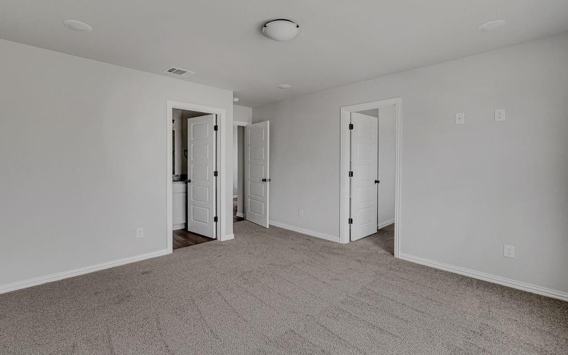 3125 Lumber Street, Fort Worth, TX 76112, 6 Habitaciones Habitaciones , ,5 BañosBaños,Residential Multi Family,En Venta,3125 Lumber Street,0,21200842