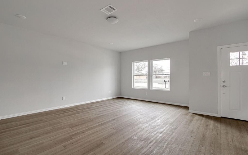 3125 Lumber Street, Fort Worth, TX 76112, 6 Habitaciones Habitaciones , ,5 BañosBaños,Residential Multi Family,En Venta,3125 Lumber Street,0,21200842