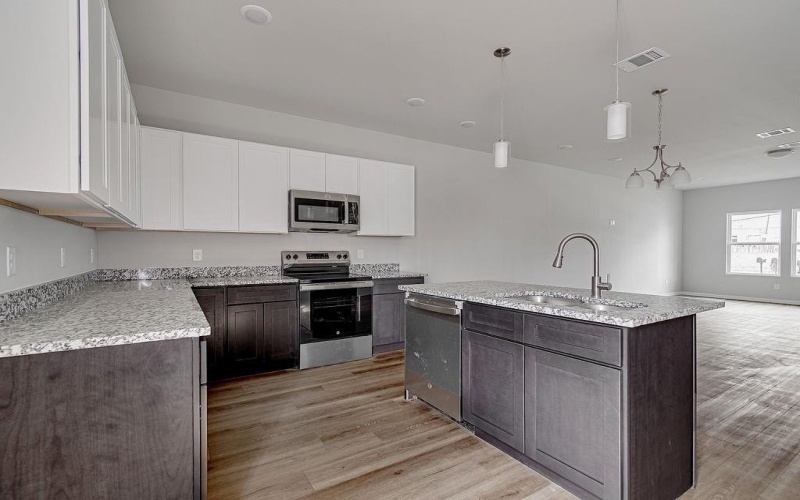 3125 Lumber Street, Fort Worth, TX 76112, 6 Habitaciones Habitaciones , ,5 BañosBaños,Residential Multi Family,En Venta,3125 Lumber Street,0,21200842