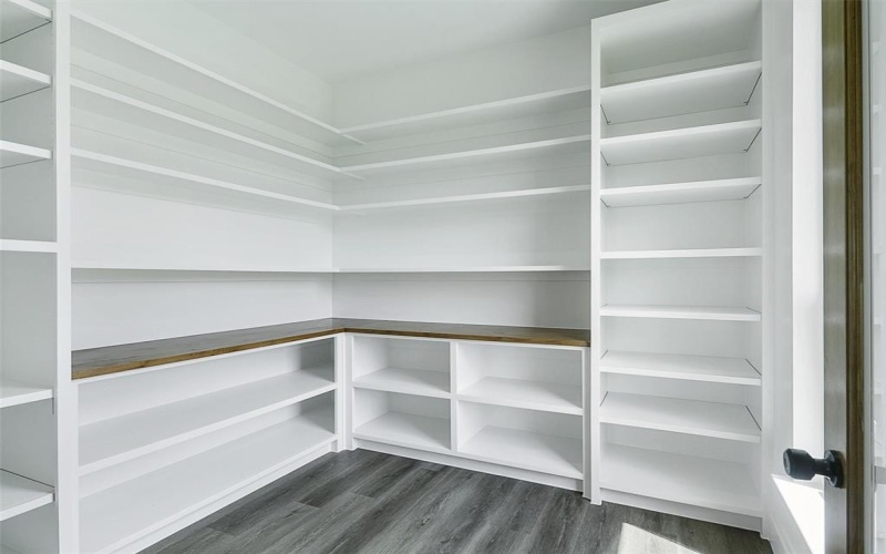 308 Ryker Lane, Gunter, TX 75058, 4 Bedrooms Bedrooms, ,5 BathroomsBathrooms,Residential,For Sale,308 Ryker Lane,0,21200846