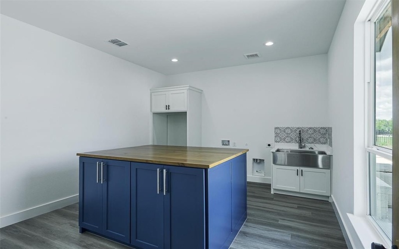 308 Ryker Lane, Gunter, TX 75058, 4 Bedrooms Bedrooms, ,5 BathroomsBathrooms,Residential,For Sale,308 Ryker Lane,0,21200846