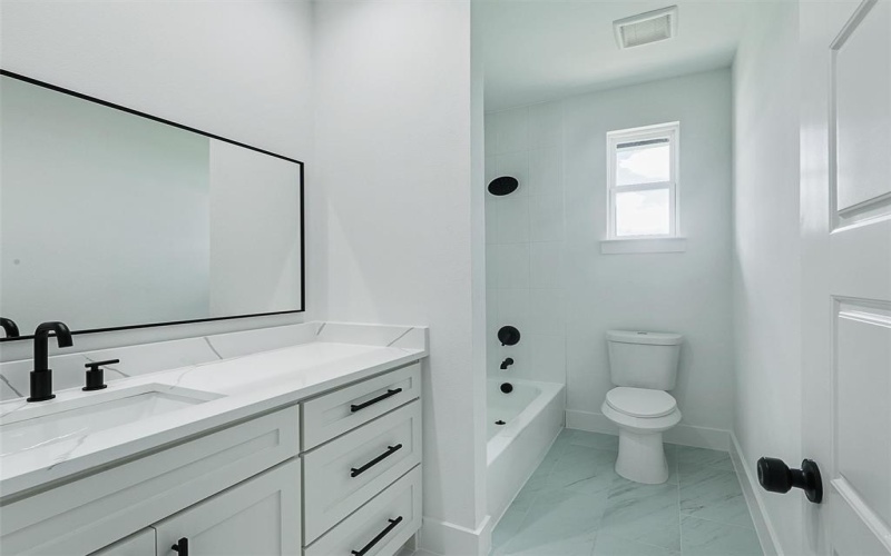 308 Ryker Lane, Gunter, TX 75058, 4 Bedrooms Bedrooms, ,5 BathroomsBathrooms,Residential,For Sale,308 Ryker Lane,0,21200846