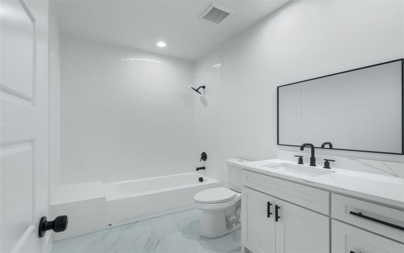 308 Ryker Lane, Gunter, TX 75058, 4 Bedrooms Bedrooms, ,5 BathroomsBathrooms,Residential,For Sale,308 Ryker Lane,0,21200846