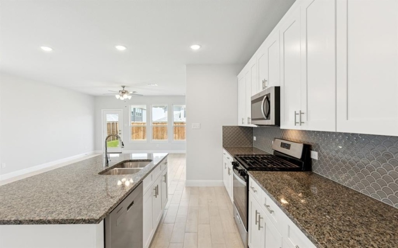 725 Rusty Spurs Place, Weston, TX 75009, 4 Habitaciones Habitaciones , ,2 BañosBaños,Residential,En Venta,725 Rusty Spurs Place,0,21200950