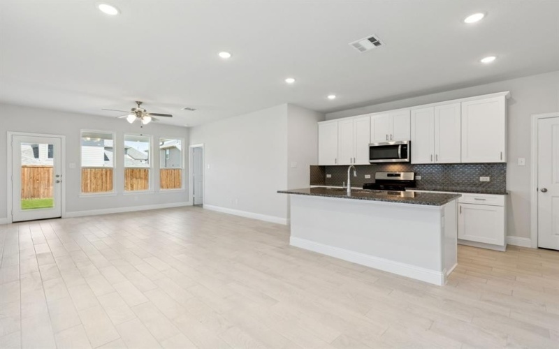 725 Rusty Spurs Place, Weston, TX 75009, 4 Habitaciones Habitaciones , ,2 BañosBaños,Residential,En Venta,725 Rusty Spurs Place,0,21200950