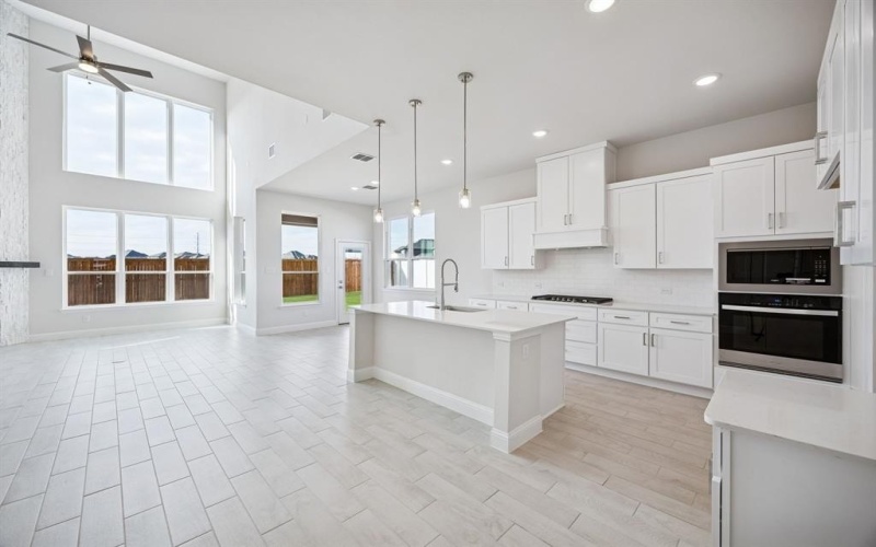 561 Chianti Drive, Weston, TX 75009, 4 Bedrooms Bedrooms, ,5 BathroomsBathrooms,Residential,For Sale,561 Chianti Drive,0,21200978