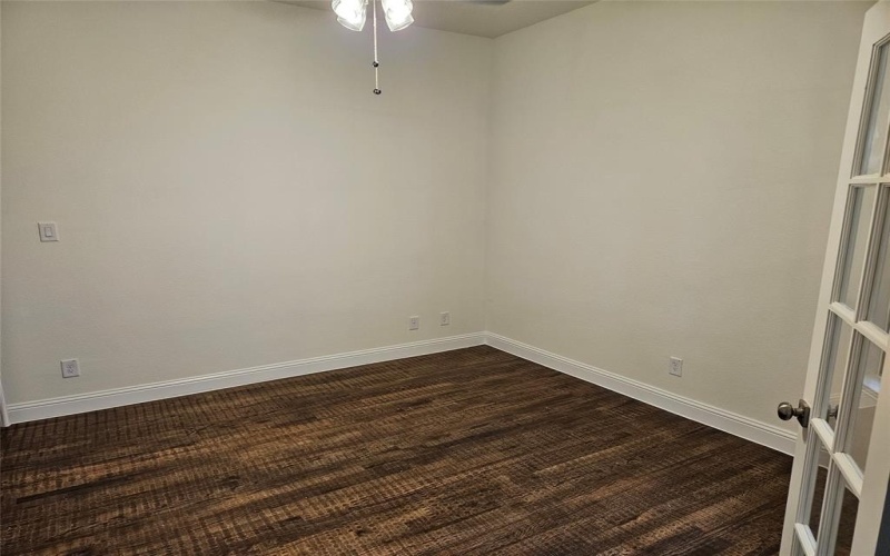 250 Yowell Road, Whitesboro, TX 76273, 6 Bedrooms Bedrooms, ,3 BathroomsBathrooms,Residential,For Sale,250 Yowell Road,20706238