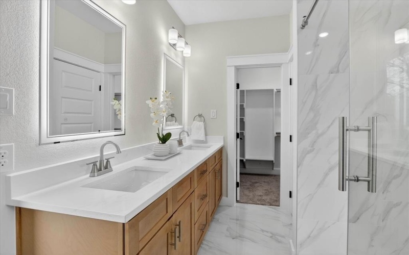 2541 Everton Drive, Lancaster, TX 75134, 4 Habitaciones Habitaciones , ,2 BañosBaños,Residential,En Venta,2541 Everton Drive,0,21201024