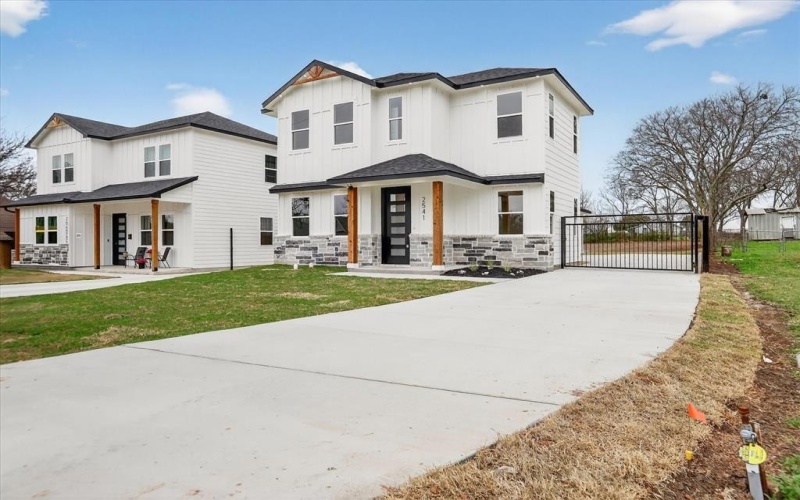 2541 Everton Drive, Lancaster, TX 75134, 4 Habitaciones Habitaciones , ,2 BañosBaños,Residential,En Venta,2541 Everton Drive,0,21201024