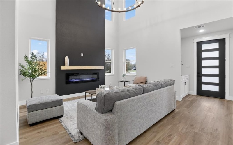 2541 Everton Drive, Lancaster, TX 75134, 4 Habitaciones Habitaciones , ,2 BañosBaños,Residential,En Venta,2541 Everton Drive,0,21201024