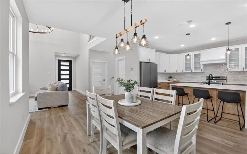 2541 Everton Drive, Lancaster, TX 75134, 4 Habitaciones Habitaciones , ,2 BañosBaños,Residential,En Venta,2541 Everton Drive,0,21201024