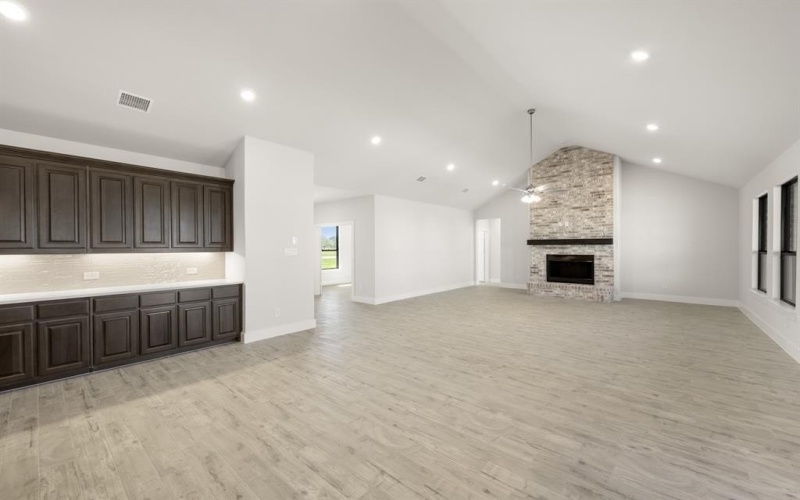 2431 Oak Knoll Drive, Palmer, TX 75152, 4 Bedrooms Bedrooms, ,3 BathroomsBathrooms,Residential,For Sale,2431 Oak Knoll Drive,0,21201040