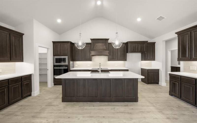 2431 Oak Knoll Drive, Palmer, TX 75152, 4 Bedrooms Bedrooms, ,3 BathroomsBathrooms,Residential,For Sale,2431 Oak Knoll Drive,0,21201040