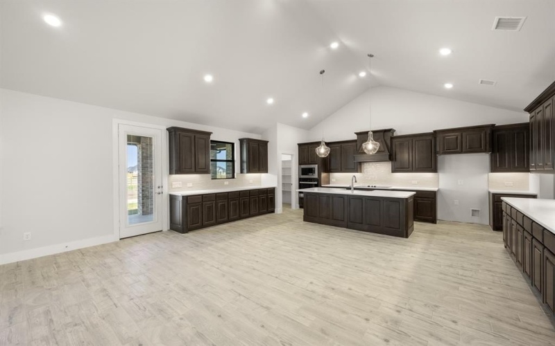 2431 Oak Knoll Drive, Palmer, TX 75152, 4 Bedrooms Bedrooms, ,3 BathroomsBathrooms,Residential,For Sale,2431 Oak Knoll Drive,0,21201040