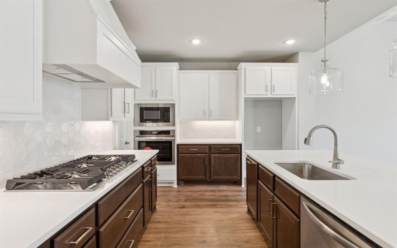 4713 Baytown Lane, McKinney, TX 75071, 5 Bedrooms Bedrooms, ,5 BathroomsBathrooms,Residential,For Sale,4713 Baytown Lane,0,21201071