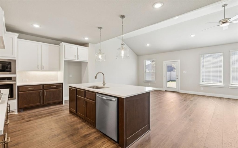 4713 Baytown Lane, McKinney, TX 75071, 5 Bedrooms Bedrooms, ,5 BathroomsBathrooms,Residential,For Sale,4713 Baytown Lane,0,21201071