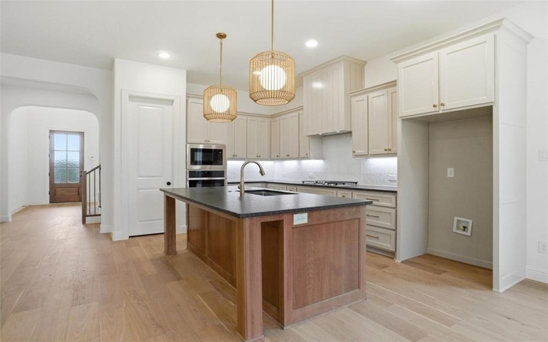 409 Kestrel Court, Aledo, TX 76008, 4 Bedrooms Bedrooms, ,3 BathroomsBathrooms,Residential,For Sale,409 Kestrel Court,0,21201090