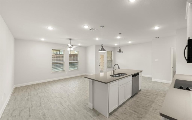 2630 Copper Breaks Street, Dallas, TX 75228, 3 Habitaciones Habitaciones , ,2 BañosBaños,Residential,En Venta,2630 Copper Breaks Street,0,21201126