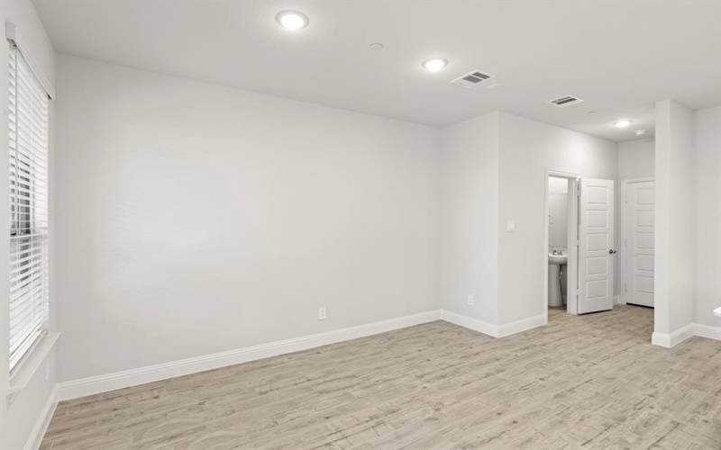 2638 Copper Breaks Street, Dallas, TX 75228, 3 Bedrooms Bedrooms, ,2 BathroomsBathrooms,Residential,For Sale,2638 Copper Breaks Street,0,21201145