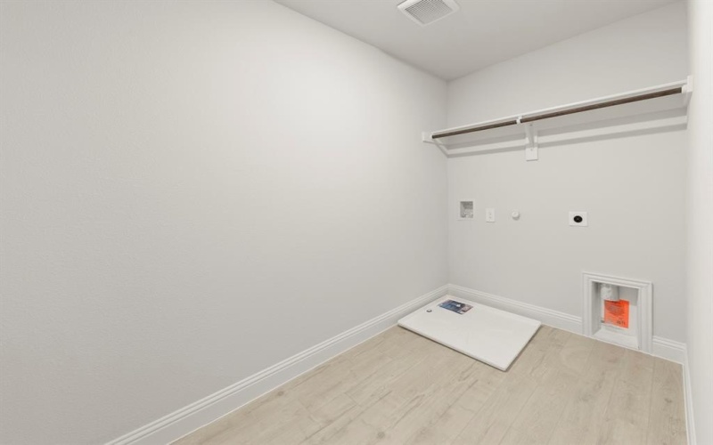 2634 Copper Breaks Street, Dallas, TX 75228, 3 Bedrooms Bedrooms, ,2 BathroomsBathrooms,Residential,For Sale,2634 Copper Breaks Street,0,21201149