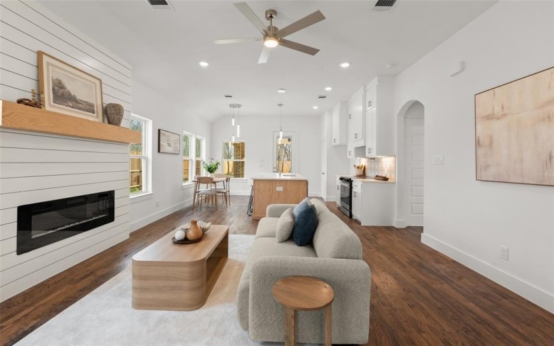 410 Matthew Street, Hillsboro, TX 76645, 3 Habitaciones Habitaciones , ,2 BañosBaños,Residential,En Venta,410 Matthew Street,0,21201223