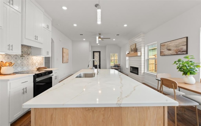 410 Matthew Street, Hillsboro, TX 76645, 3 Habitaciones Habitaciones , ,2 BañosBaños,Residential,En Venta,410 Matthew Street,0,21201223