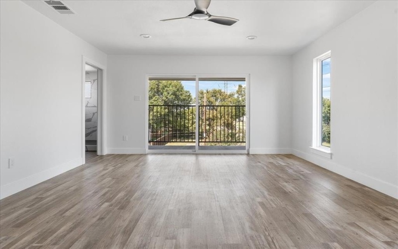 3142 Harmon Street, Dallas, TX 75215, 3 Habitaciones Habitaciones , ,3 BañosBaños,Residential,En Venta,3142 Harmon Street,0,21201394