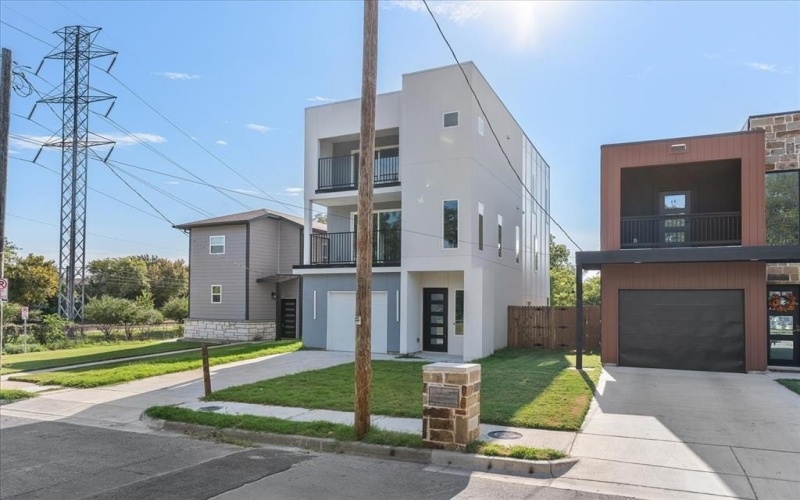 3142 Harmon Street, Dallas, TX 75215, 3 Habitaciones Habitaciones , ,3 BañosBaños,Residential,En Venta,3142 Harmon Street,0,21201394