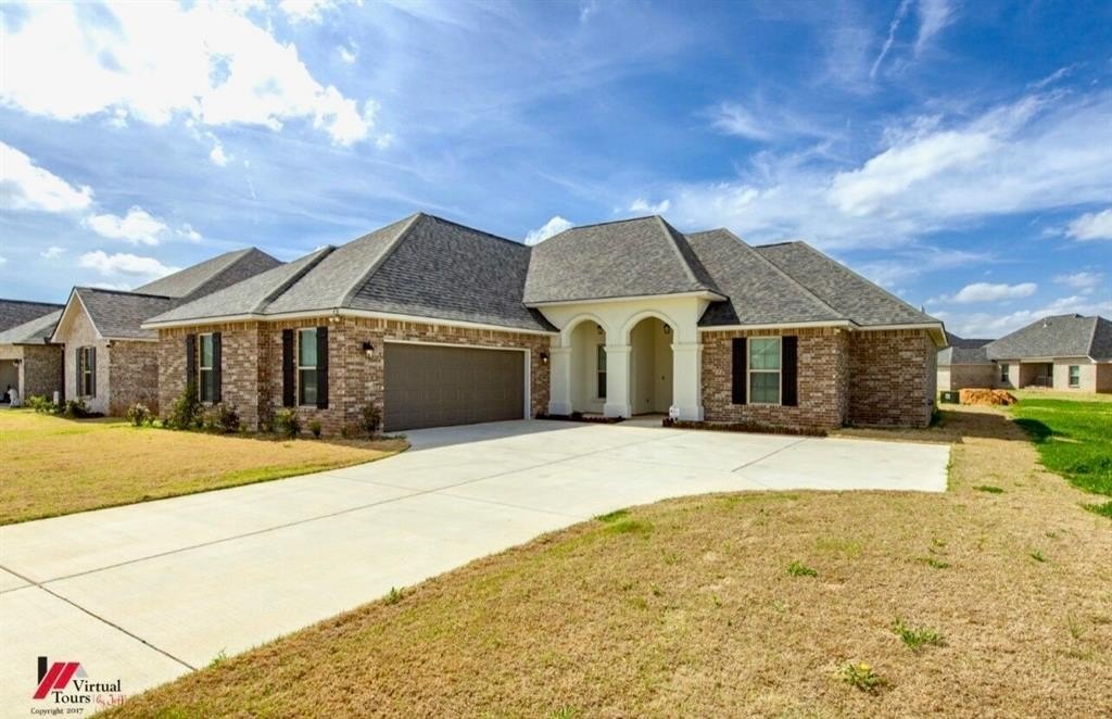 436 Blanchard Loop, Bossier City, LA 71111, 4 Habitaciones Habitaciones , ,3 BañosBaños,Residential,En Venta,436 Blanchard Loop,0,21195171