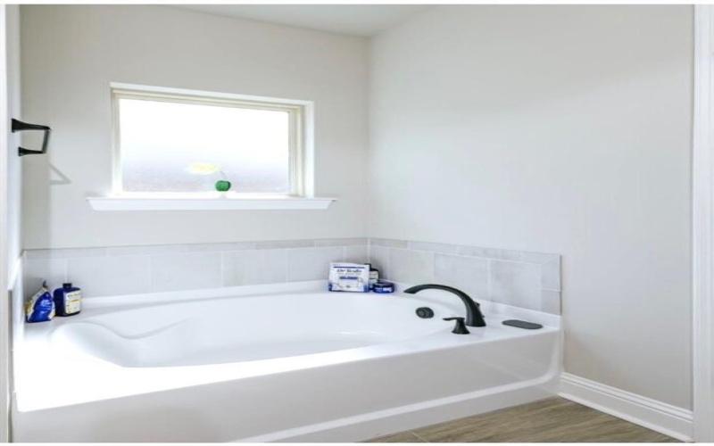 436 Blanchard Loop, Bossier City, LA 71111, 4 Habitaciones Habitaciones , ,3 BañosBaños,Residential,En Venta,436 Blanchard Loop,0,21195171