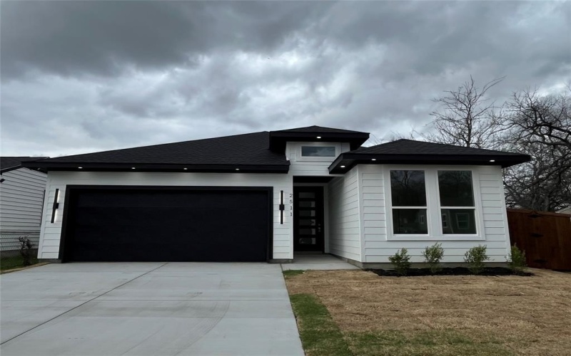 2511 Lea Crest Drive, Dallas, TX 75216, 4 Bedrooms Bedrooms, ,2 BathroomsBathrooms,Residential,For Sale,2511 Lea Crest Drive,0,21195681