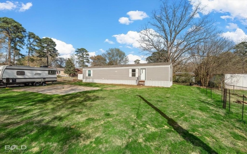 1197 Wafer Road, Haughton, LA 71037, 2 Bedrooms Bedrooms, ,1 BathroomBathrooms,Residential,For Sale,1197 Wafer Road,0,21196467